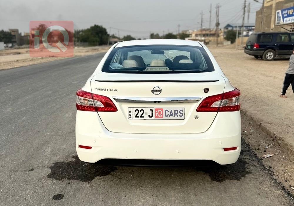 نيسان سنترا